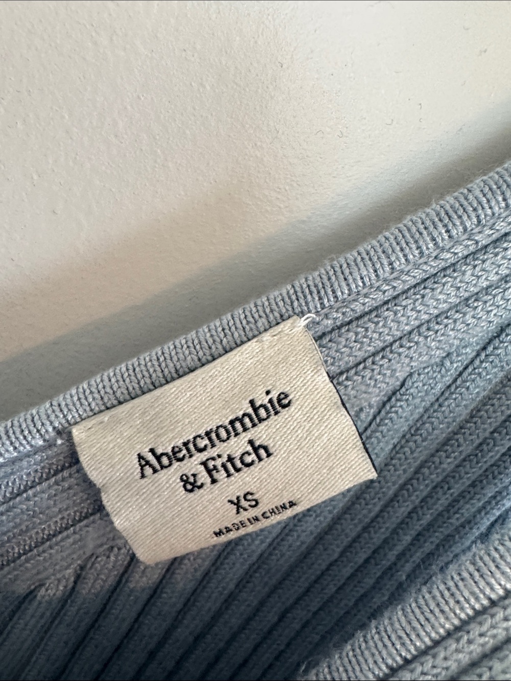 Abercrombie & Fitch Ribbed V-Neck Midi Dress in Light Blue - Picture 2 of 4